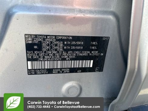 Used 2018 Toyota RAV4 Limited w/ Advanced Technology Package AWD/4WD image 23