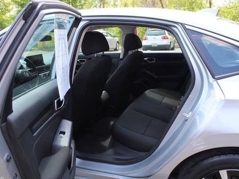 Used 2022 Honda Civic EX image 22