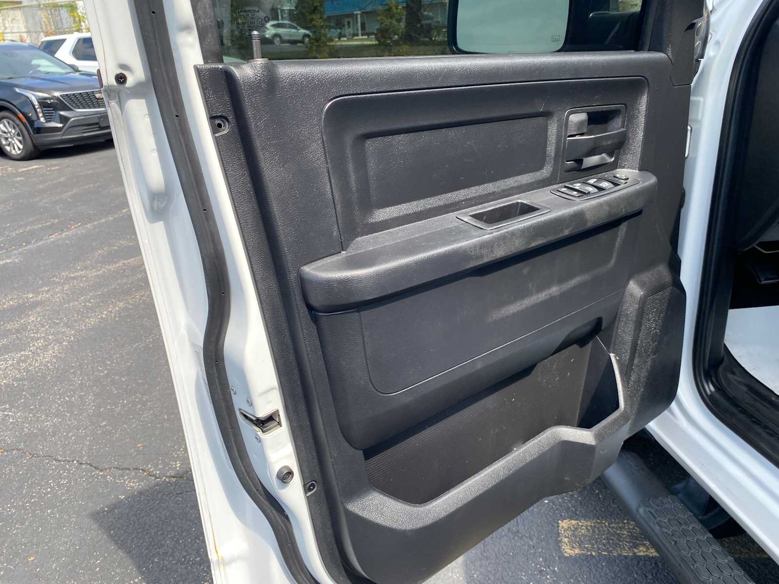 Used 2016 RAM 1500 Express AWD/4WD image 26