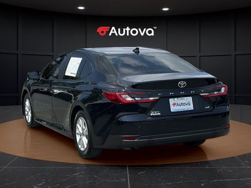 Used 2025 Toyota Camry LE FWD image 3