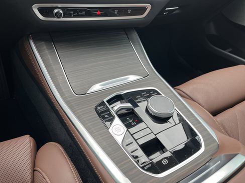 Used 2026 BMW X5 xDrive40i image 12