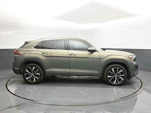 New 2025 Volkswagen Atlas Cross Sport SEL Premium R-Line image 26