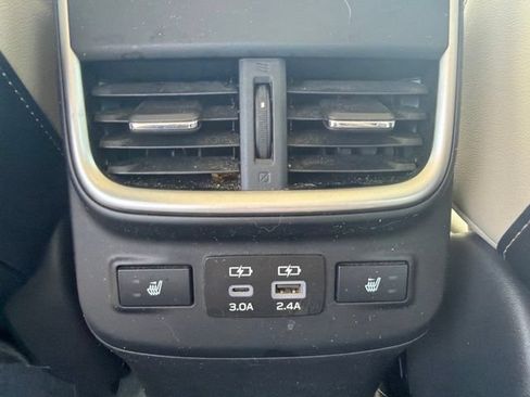 Used 2023 Subaru Legacy Limited AWD/4WD image 16