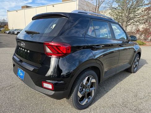 New 2026 Hyundai Venue SEL image 10
