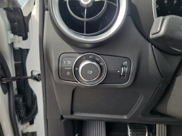 New 2025 Alfa Romeo Stelvio Sprint AWD/4WD image 31