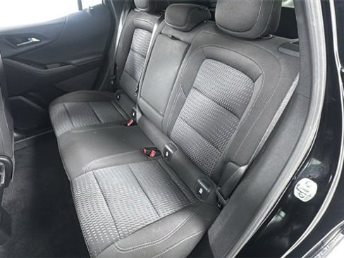 Used 2025 Chevrolet Equinox LT image 12