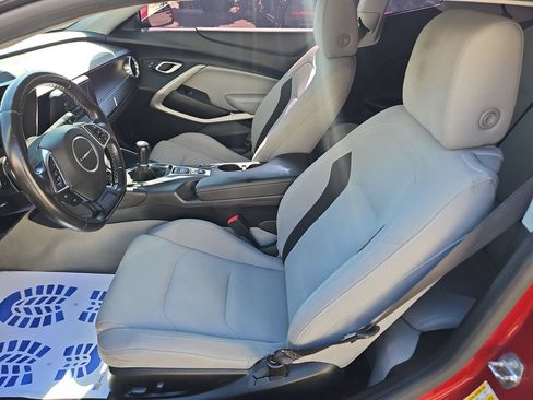 Used 2018 Chevrolet Camaro LS RWD image 9