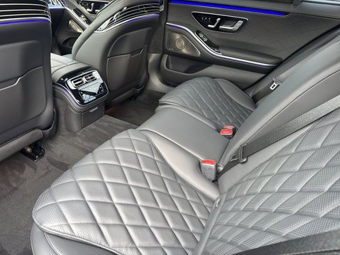 New 2026 Mercedes-Benz S 580 4MATIC Sedan image 12