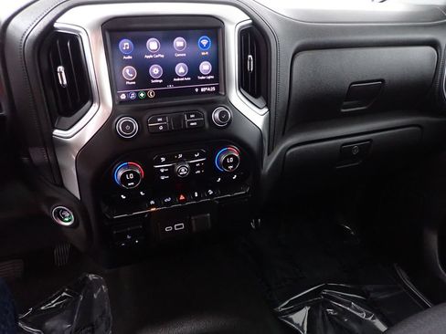 Used 2021 Chevrolet Silverado 1500 RST AWD/4WD image 27