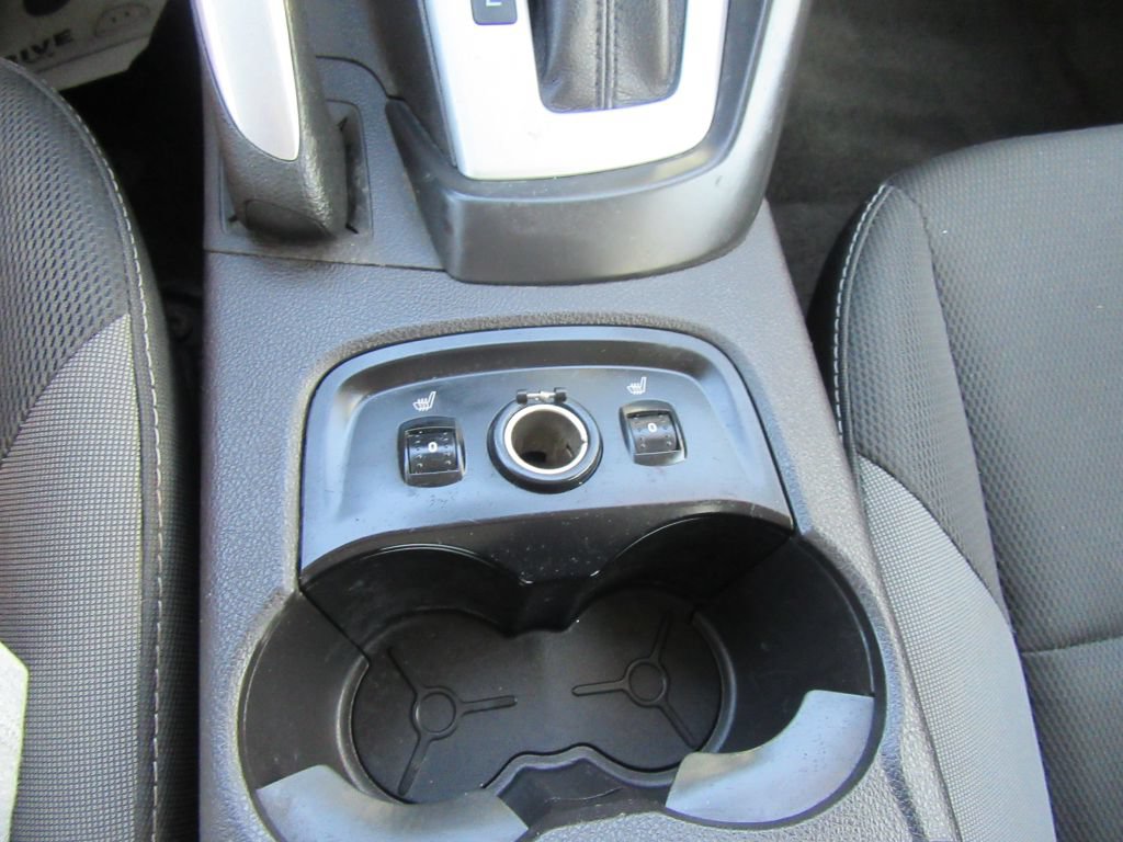Used 2014 Ford Focus SE w/ SE Winter Package FWD image 14