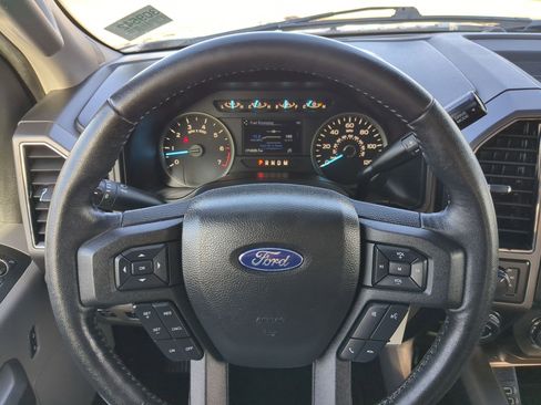 Used 2020 Ford F150 XLT image 16