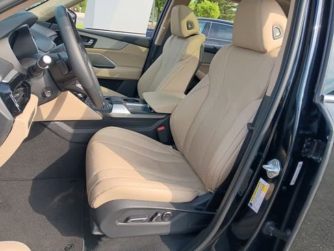 Used 2023 Acura MDX SH-AWD w/ Technology Package image 16