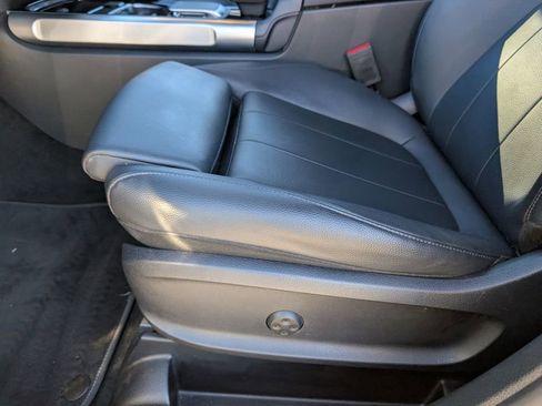 Used 2022 Mercedes-Benz GLB 250 GLB 250 image 12