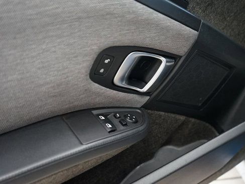 Used 2016 BMW i3 image 25