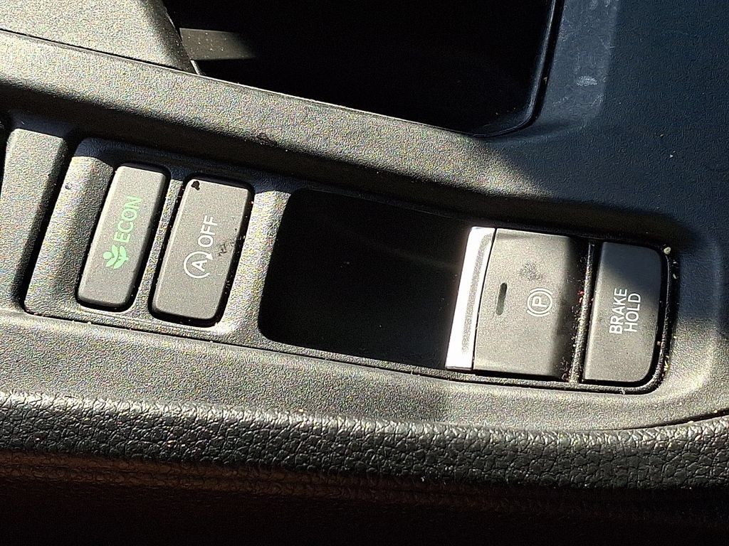 Used 2024 Honda Accord LX image 27