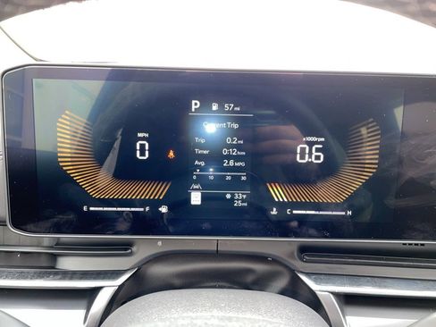 New 2026 Kia Carnival FWD image 27