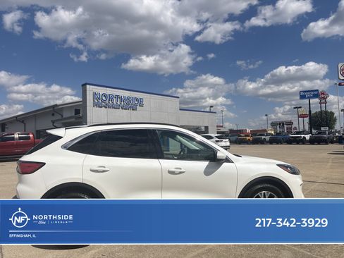 Used 2022 Ford Escape SEL FWD image 1