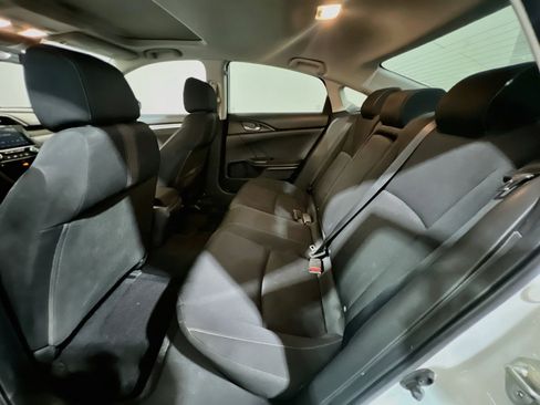 Used 2020 Honda Civic EX image 17