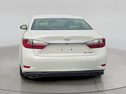 Used 2017 Lexus ES 350 w/ Premium Package image 5