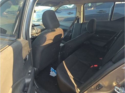 Used 2023 Nissan Kicks S image 12