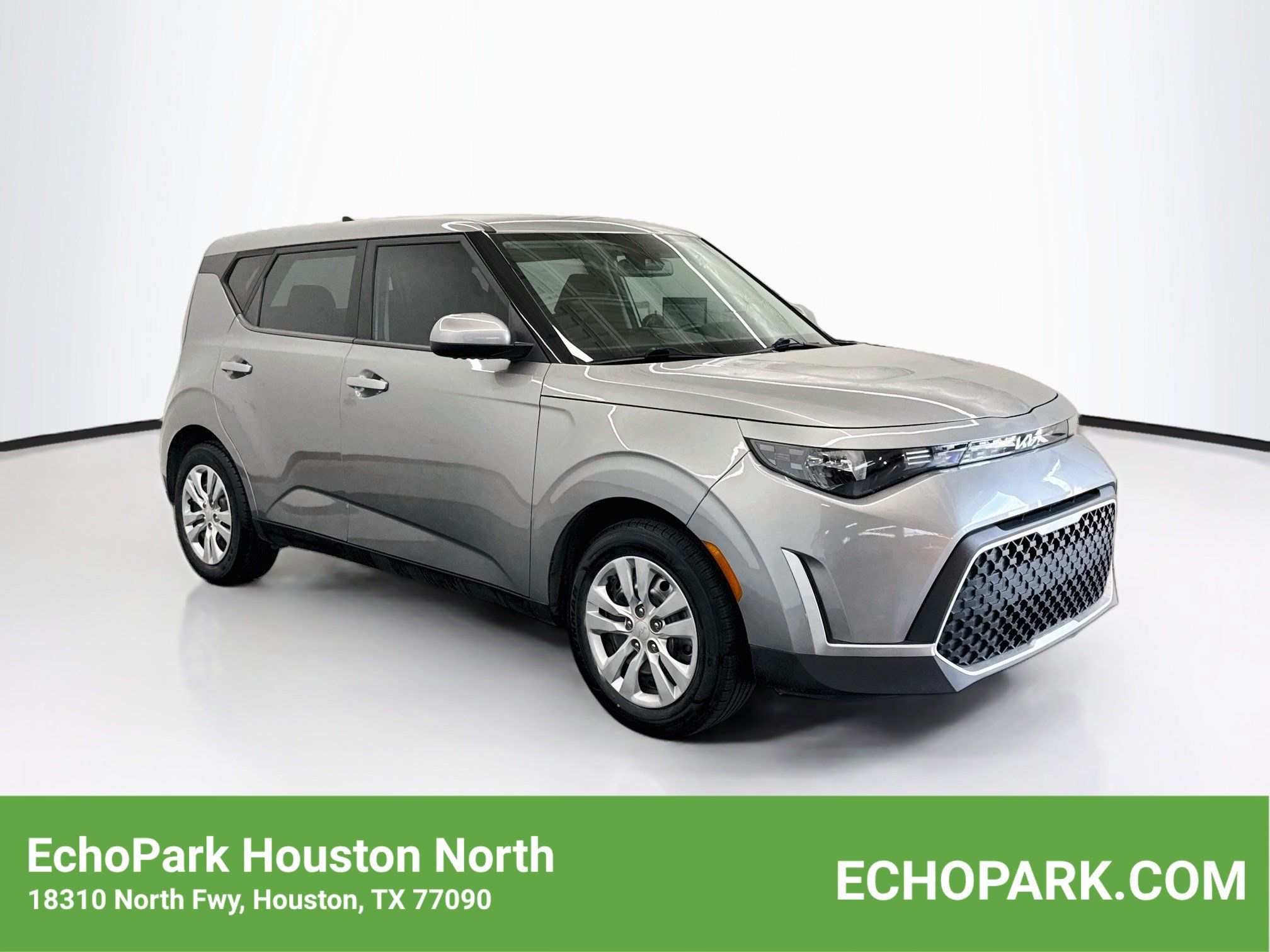 Used 2023 Kia Soul LX FWD image 1