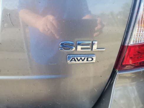 Used 2013 Ford Edge SEL AWD/4WD image 3