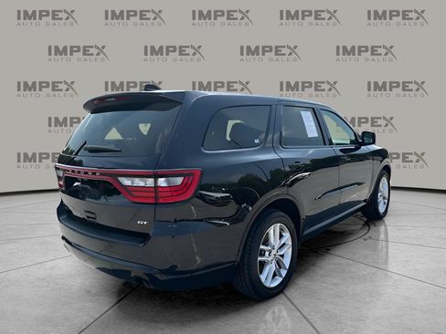 Used 2022 Dodge Durango GT RWD image 3