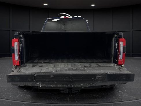 Used 2024 Ford F350 Platinum image 15
