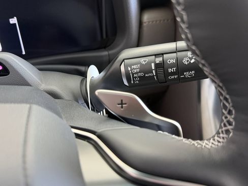 New 2026 Lexus LX 700h Luxury AWD/4WD image 28