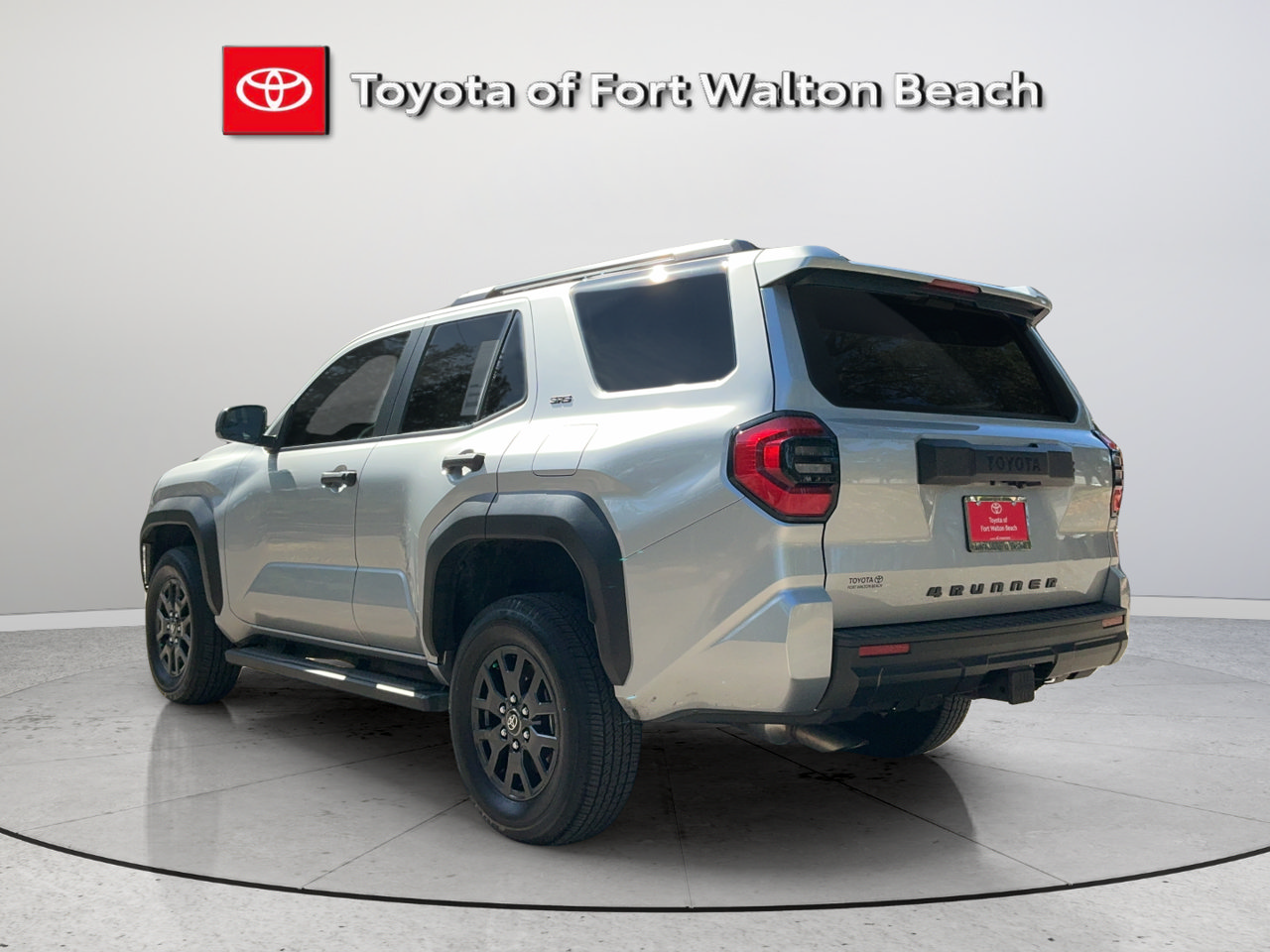 Used 2026 Toyota 4Runner SR5 RWD image 2