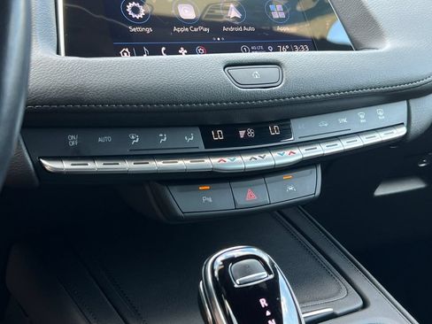 Used 2023 Cadillac XT4 Premium Luxury FWD image 42