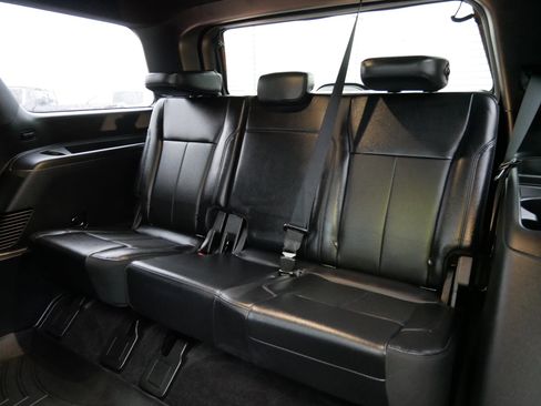 Used 2021 Ford Expedition XLT w/ Black Accent Package image 11