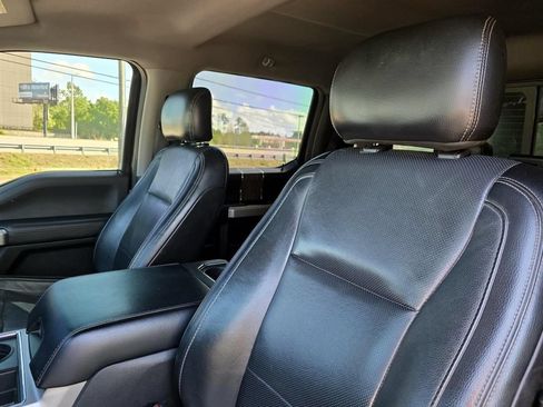 Used 2017 Ford F350 Lariat w/ Lariat Value Package AWD/4WD image 20