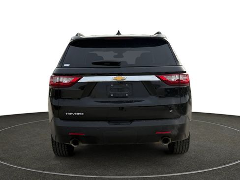Used 2020 Chevrolet Traverse LT image 5