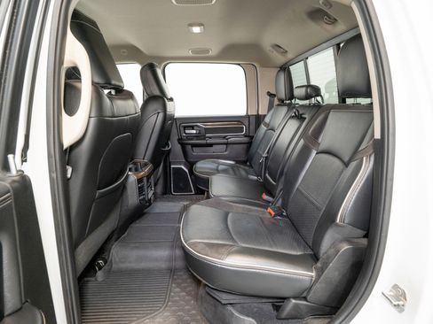 Used 2023 RAM 2500 Laramie image 32