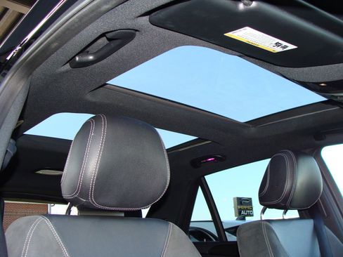 Used 2015 Mercedes-Benz ML 350 4MATIC image 34