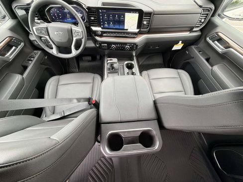 New 2026 Chevrolet Silverado 1500 RST AWD/4WD image 14