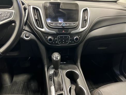 Used 2020 Chevrolet Equinox Premier image 13