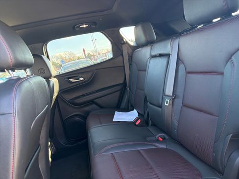 Used 2025 Chevrolet Blazer RS w/ Driver Confidence II Package image 9
