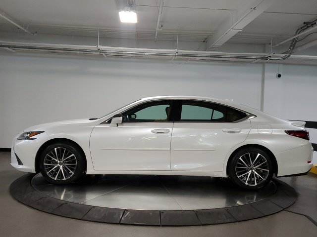 Certified 2023 Lexus ES 350 w/ Premium Package FWD image 6