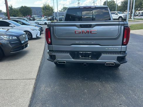 Used 2023 GMC Sierra 1500 Denali w/ Denali Reserve Package AWD/4WD image 5