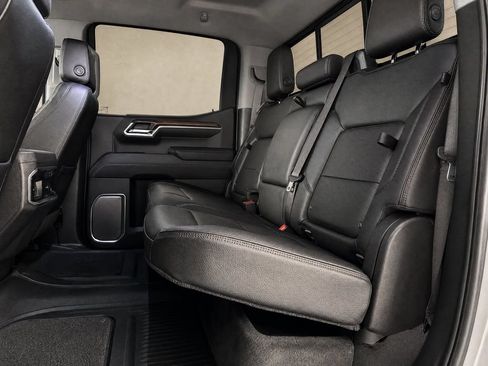 Used 2025 GMC Sierra 1500 Denali AWD/4WD image 10