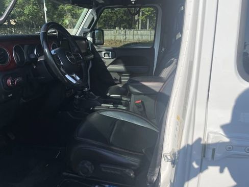 Used 2020 Jeep Gladiator Rubicon AWD/4WD image 14