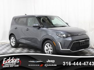 Used 2023 Kia Soul LX w/ Option Group 015 video 1