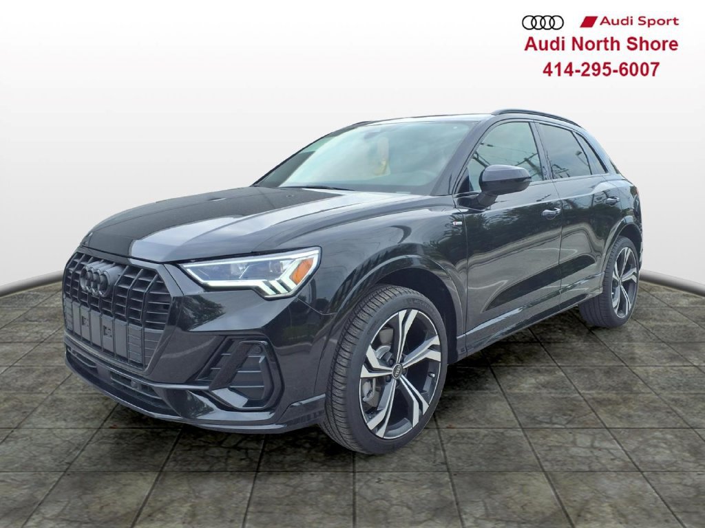 Used 2023 Audi Q3 2.0T Premium Plus w/ Premium Plus Package AWD/4WD image 5