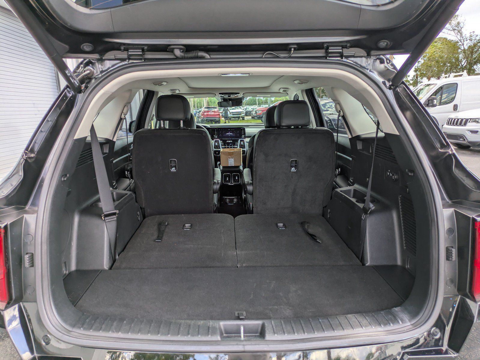 Certified 2023 Kia Sorento SX AWD/4WD image 10