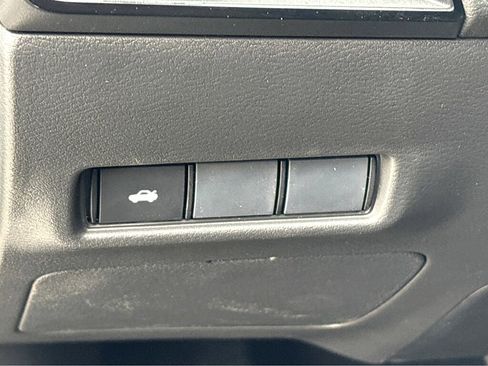 New 2026 Nissan Sentra SR w/ Floor Mat Package image 13