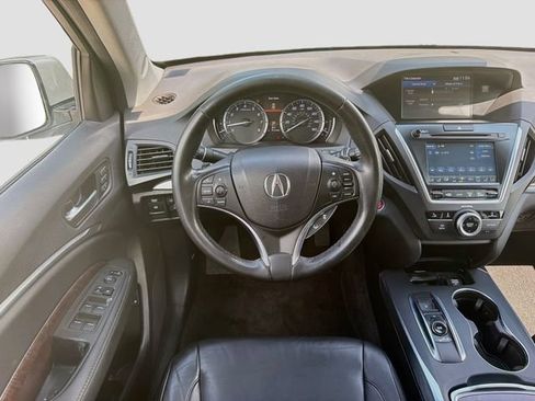 Used 2018 Acura MDX FWD image 17
