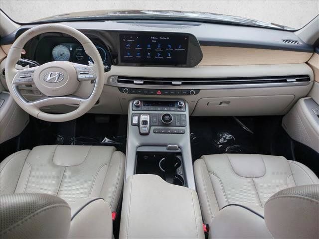 Used 2024 Hyundai Palisade Limited FWD image 18