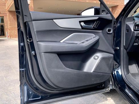 Used 2025 Acura MDX FWD w/ Technology Package image 22